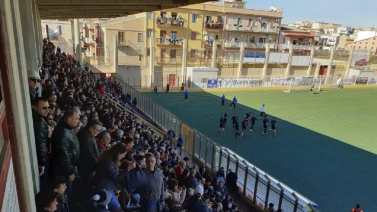 licata pubblico tribuna
