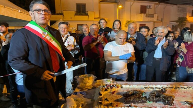poggioreale sindaco cangialosi mostra formaggi 2022