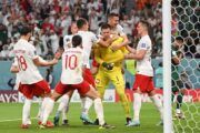 La Polonia batte l’Arabia Saudita 2-0 con super Szczesny