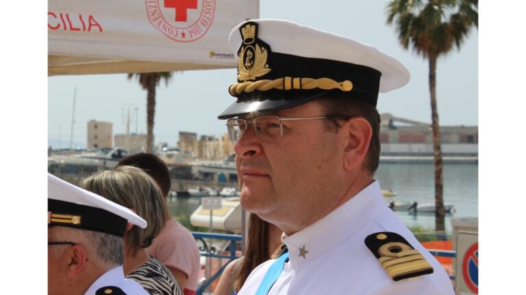 33CD8C10-337C-42E5-A49B-F70C5C220ACA