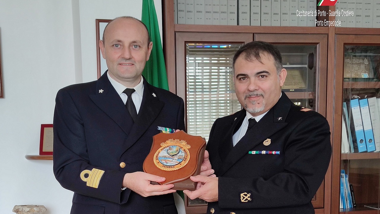 Comandante Capitaneria Porto Empedocle visita Circomare Sciacca