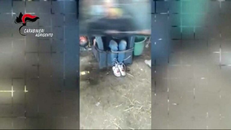 disabili torturati licata-3