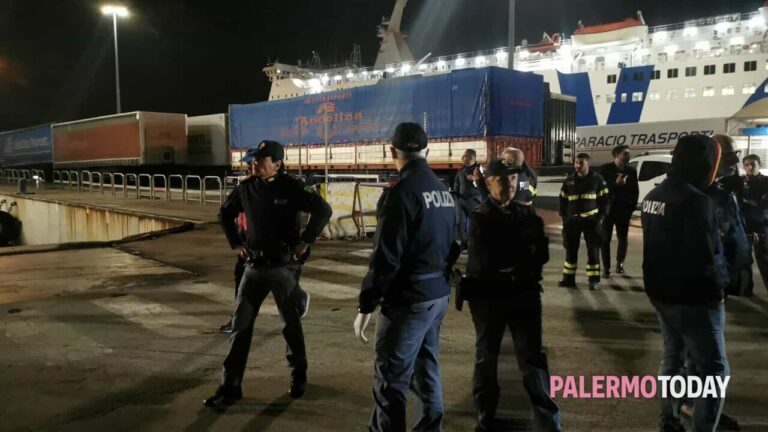 ricerche ragazza dispersa nave genova palermo 1