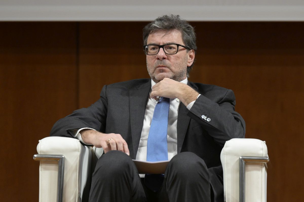 Pensioni, Giorgetti “La vera riforma è incentivare la natalità”