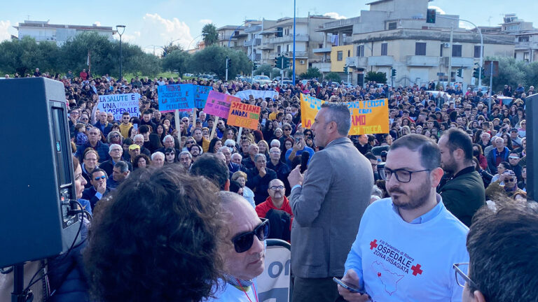 Ospedale Ribera manifestazione 19 dic 2022 Pace