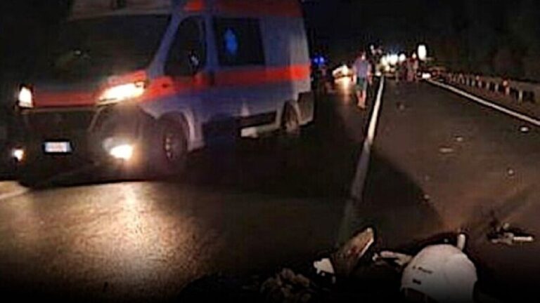 incidente caltanissetta cane taglia strada a moto 2022