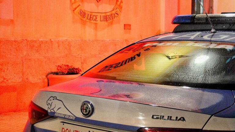 questura agrigento auto