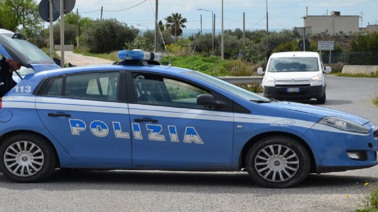 auto polizia strada