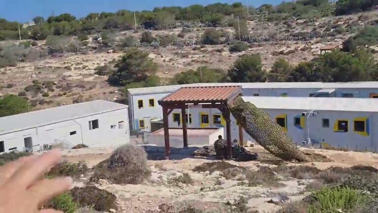hot spot lampedusa
