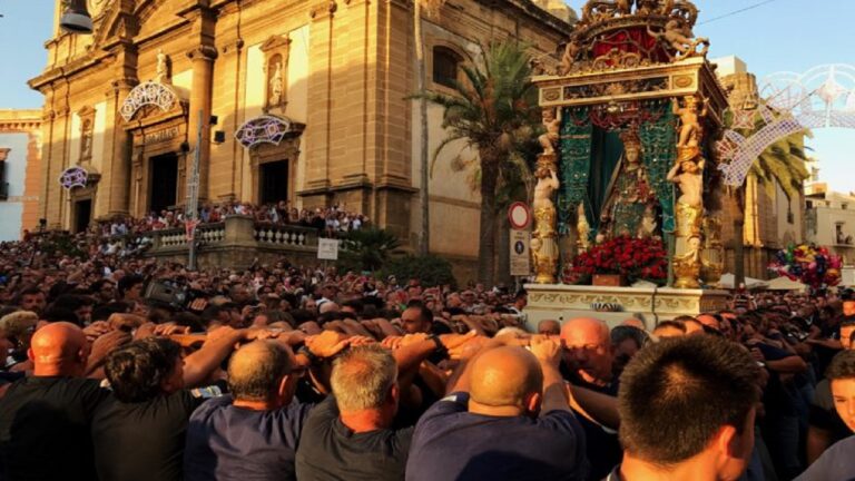 madonna-del-soccorso-processione