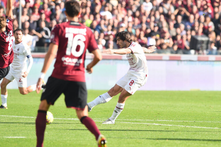 tonali_live_230104