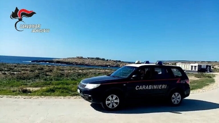 carabinieri lampedusa-3