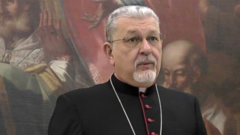 mons. Alessandro Damiano, arcivescovo di Agrigento
