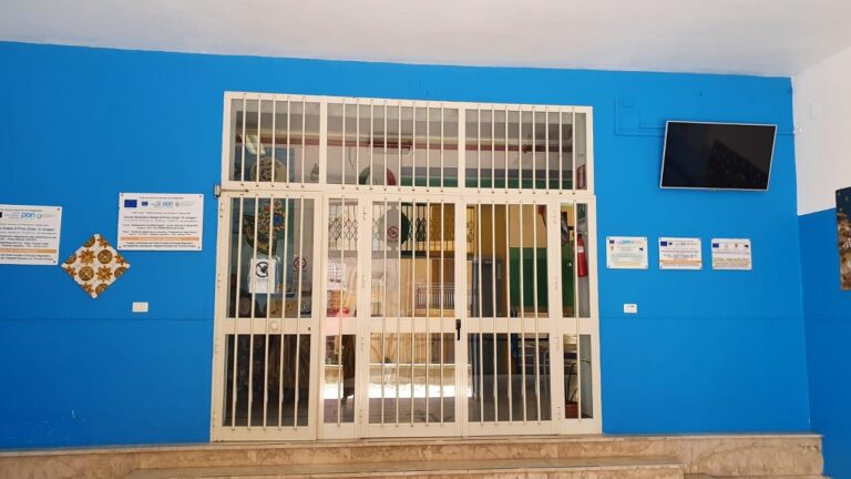 scuola media inveges ingresso