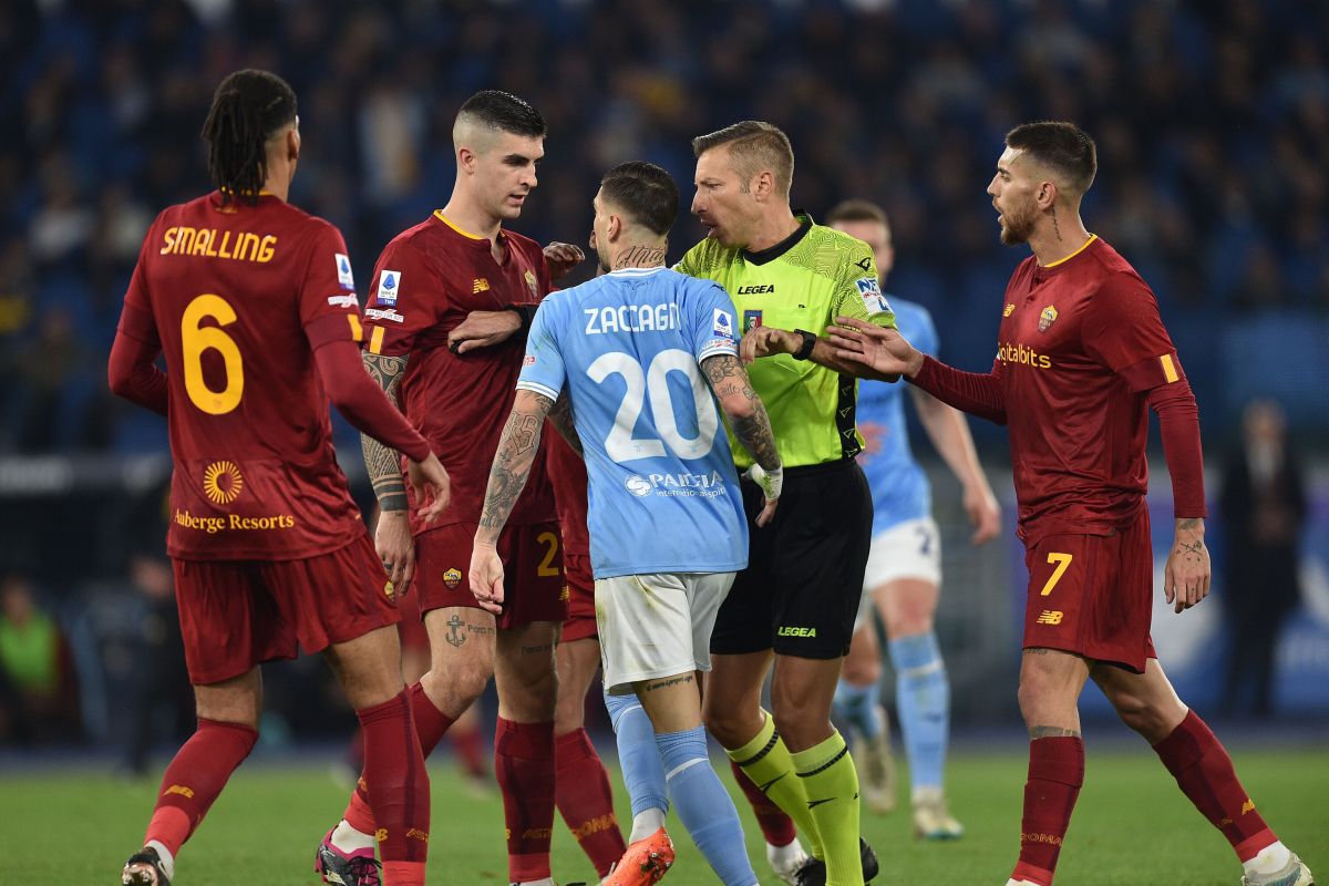 Derby vinto 1-0 dalla Lazio, Zaccagni piega la Roma