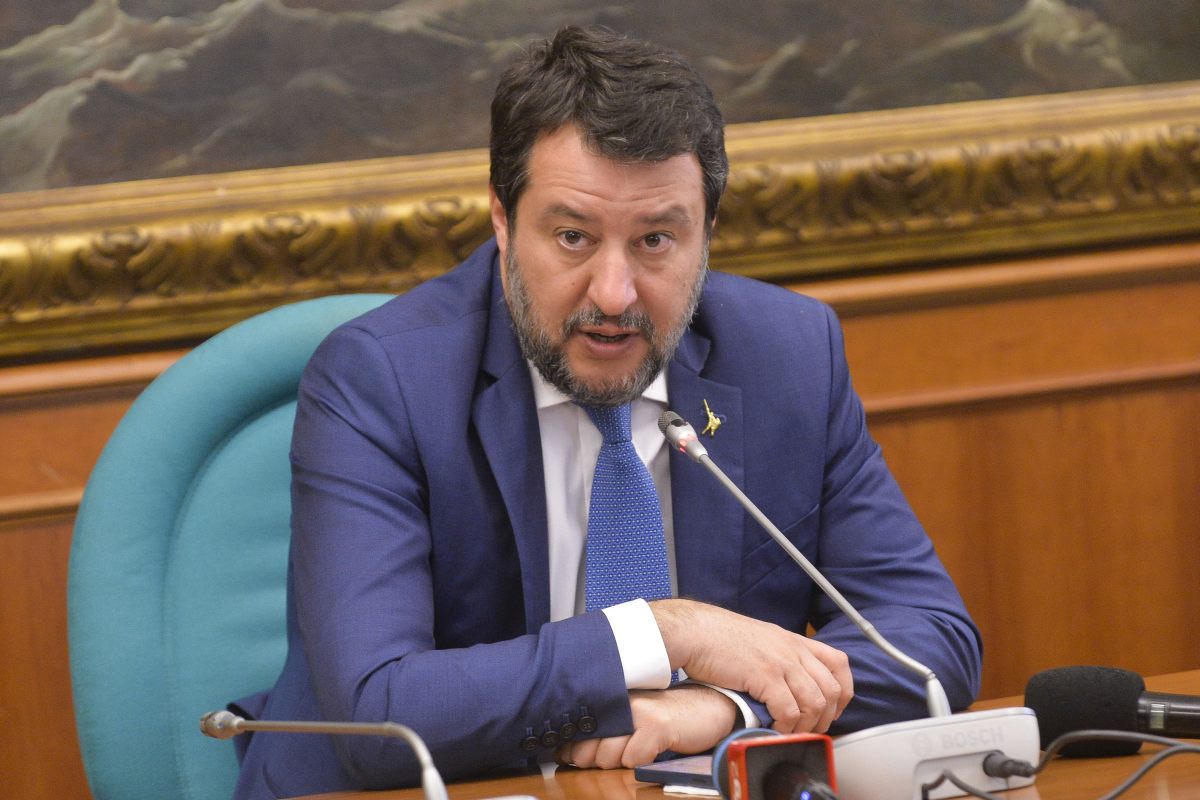 Governo, Salvini “Più ci attaccano più siamo uniti”