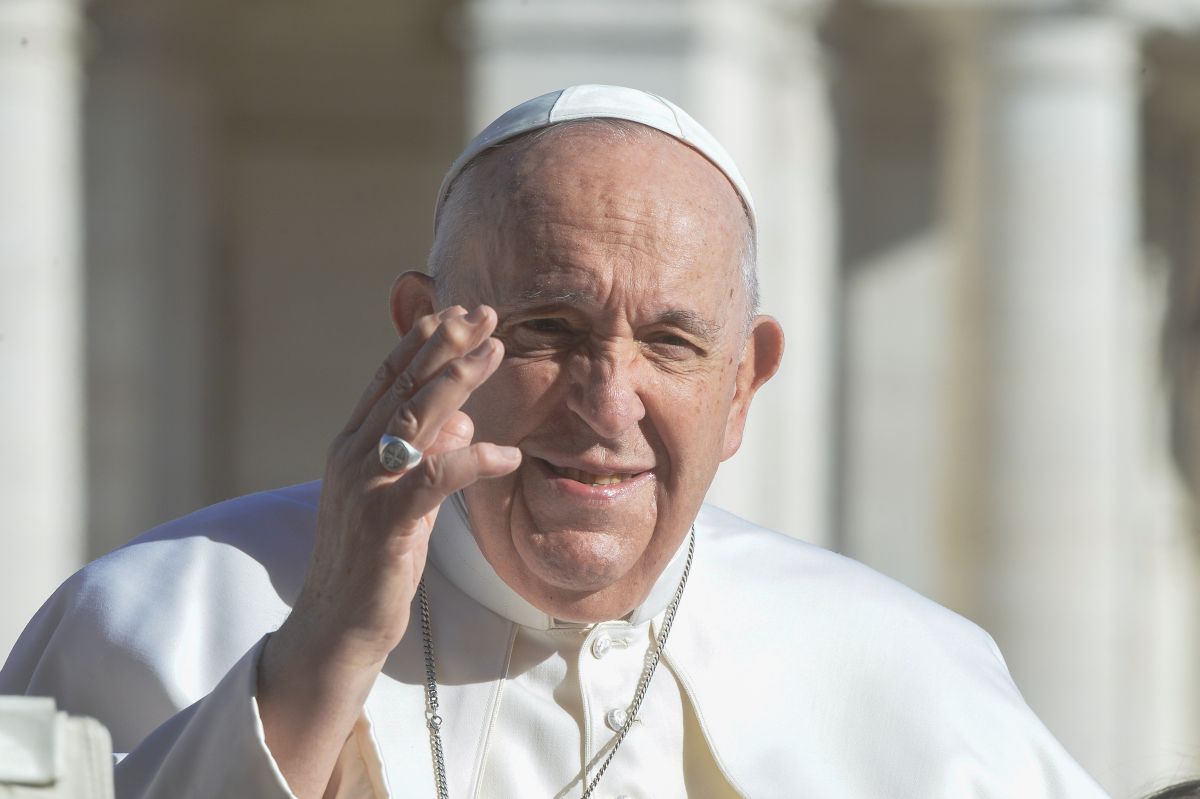 Papa Francesco ricoverato al Gemelli per un’infezione respiratoria