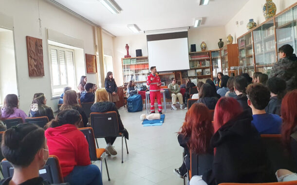 Al liceo artistico Fazello la CRI illustra le tecniche di primo soccorso  <font color=
