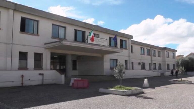 Scuola-Guarino-di-Favara