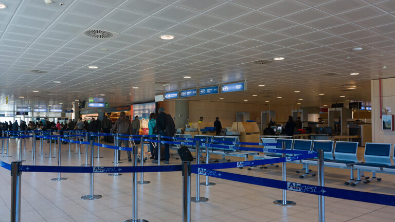 AEROPORTO BIRG 7