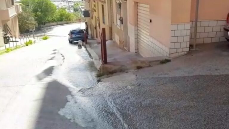 PERDITA IDRICA VIA BARBATO 2023