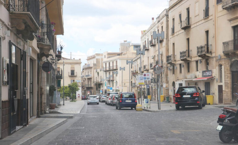 Via Licata Chiazza (Media)