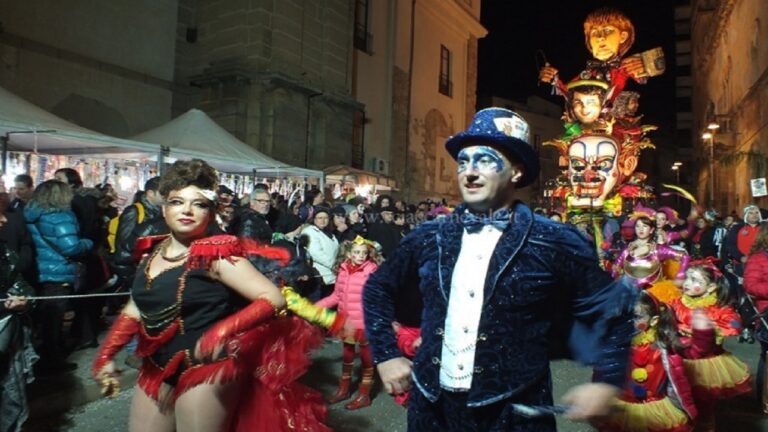 carnevale corte centro storico 2016