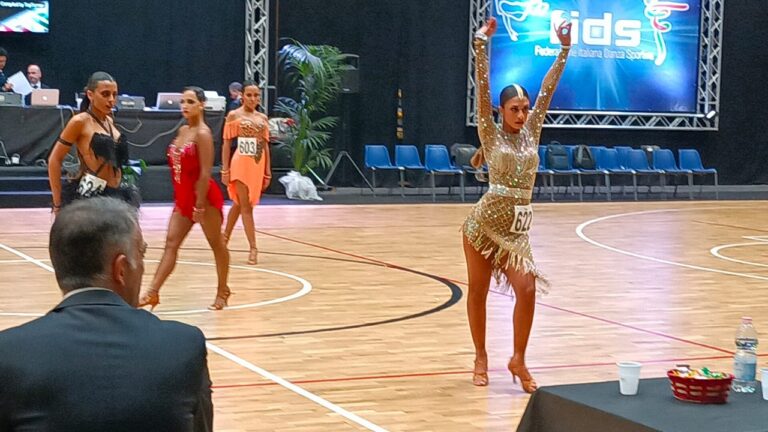 clarissa puelo danza