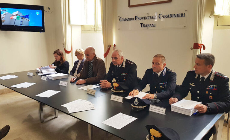 conferenza stampa carabinieri Alcatraz
