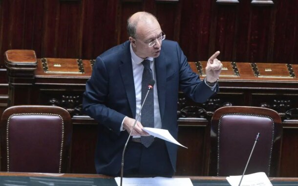 Scuola, Valditara “Su fuga docenti dati drammatici, servono incentivi”