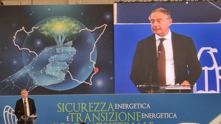 ministro-adolfo-urso-a-siracusa
