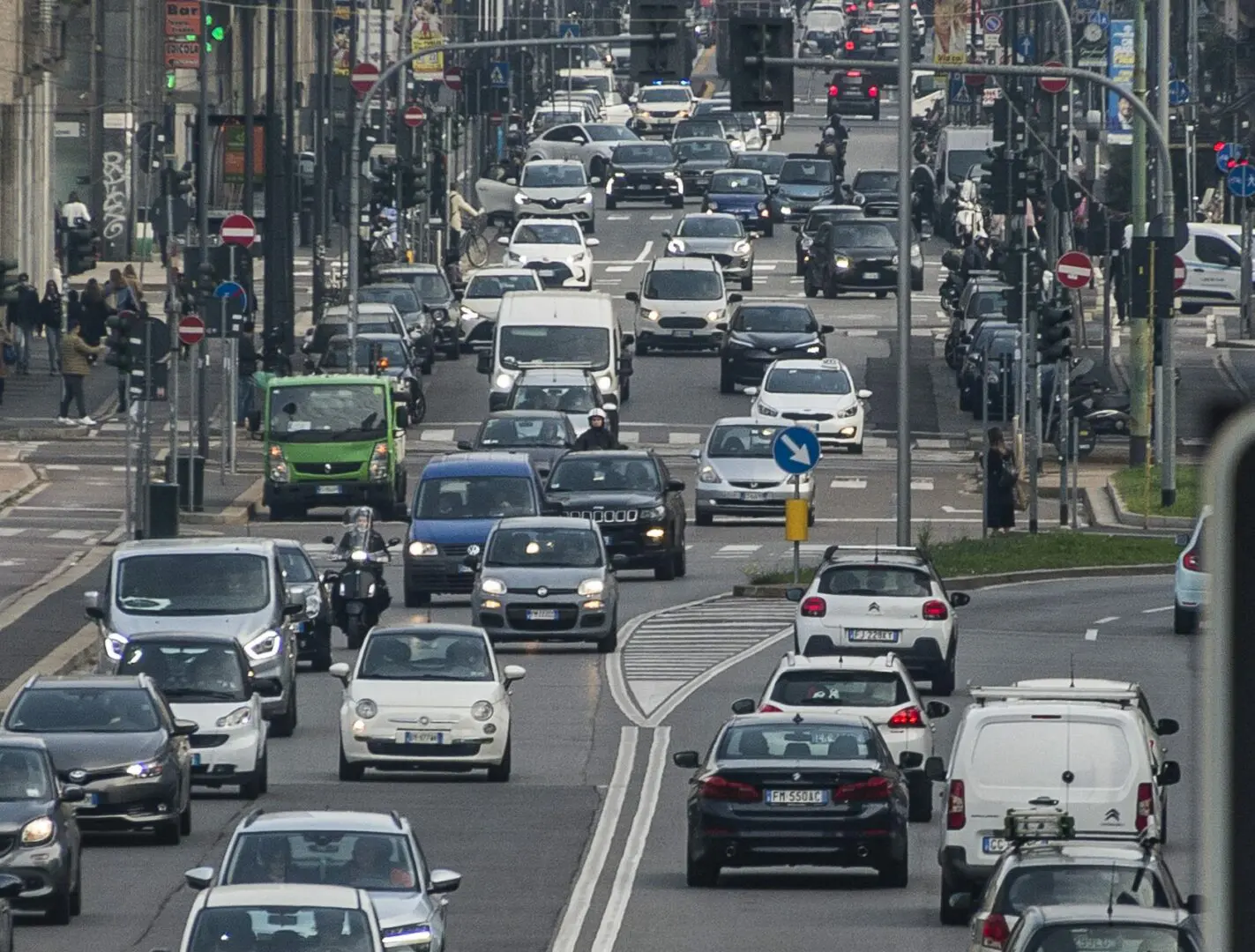 A maggio mercato auto +23,1% su base annua