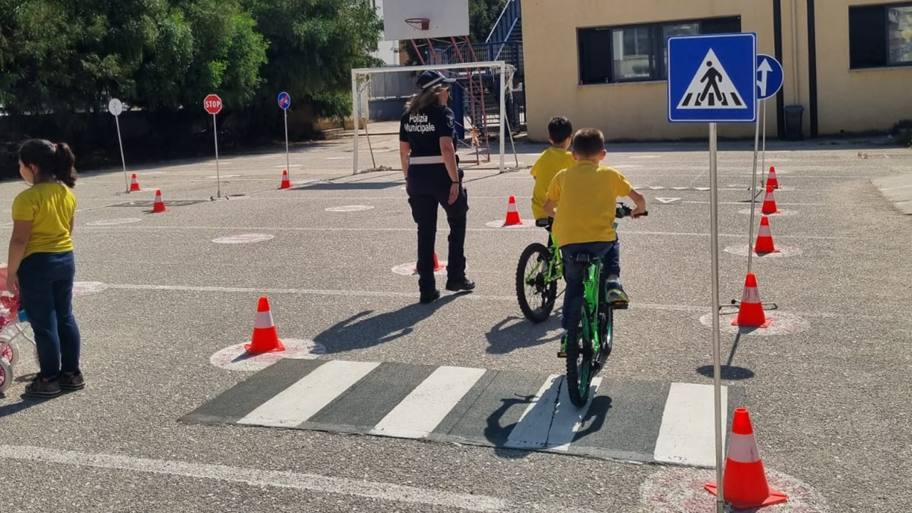 Alla Mariano Rossi ieri lezioni sulla sicurezza stradale <font color=