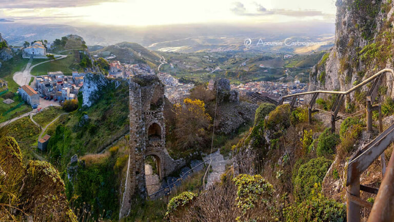 castello conte luna caltabellotta