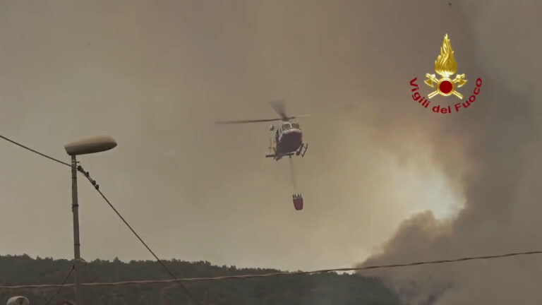 ELICOTTERO ANTINCENDIO