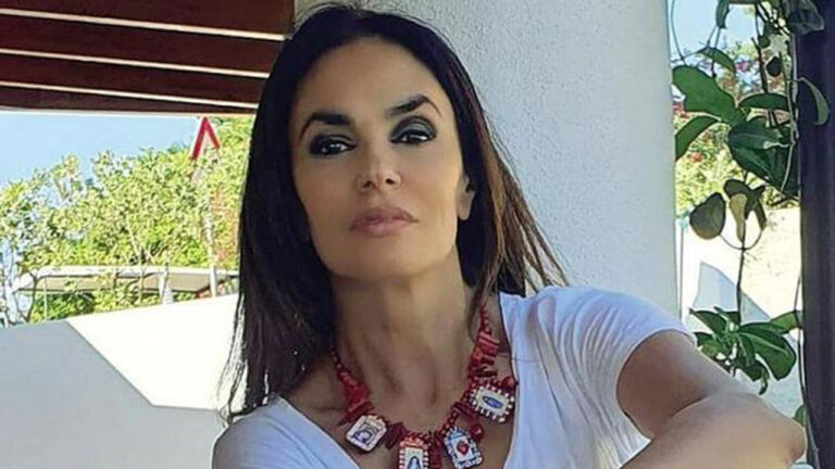 Maria Grazia Cucinotta