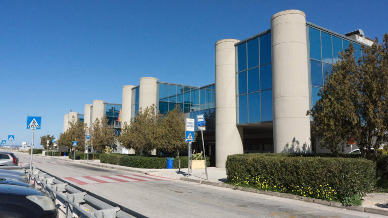 aEROPORTO bIRGI TRAPANI