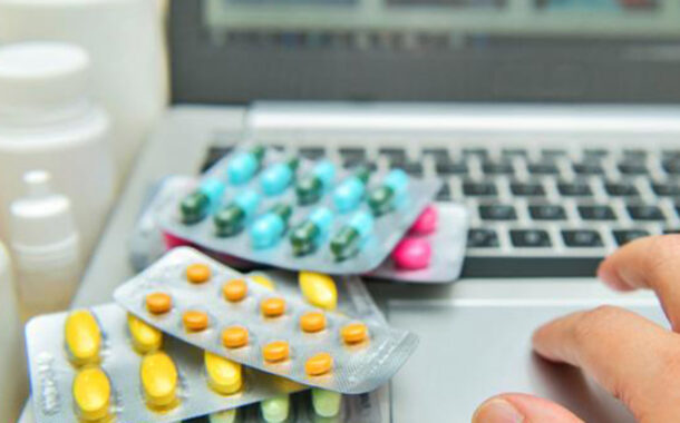 Farmaci in rete: quali si possono acquistare e come scegliere l'e-commerce giusto