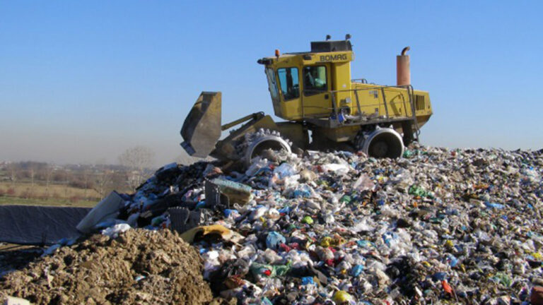 discarica rifiuti