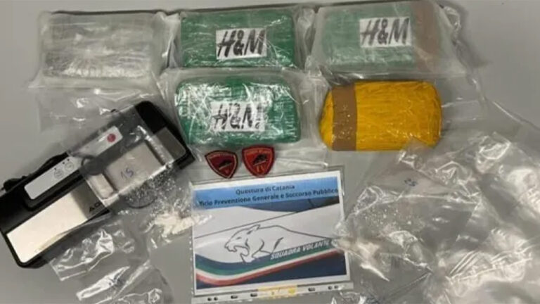 Catania, sorpreso con 5 chili di cocaina_ un arresto della polizia-1