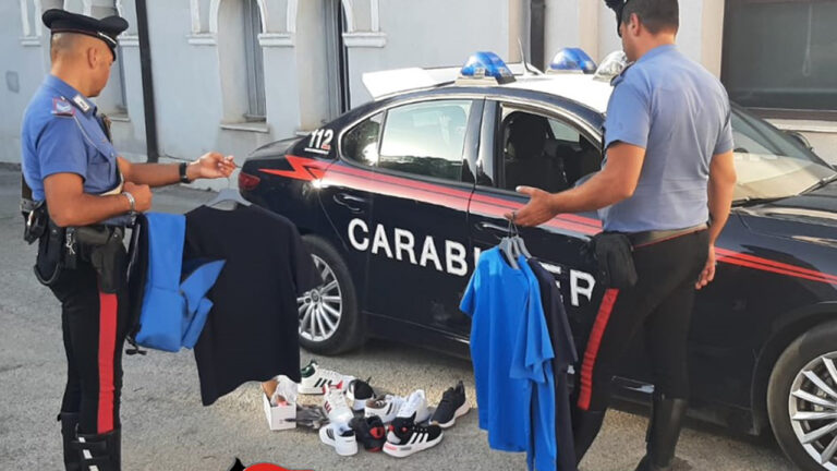 carabinieri refurtiva