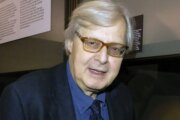 Sgarbi aderisce a progetto con Bandecchi e lancia un appello a Tajani
