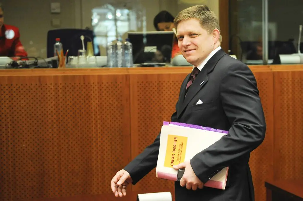 Slovacchia, il partito filorusso dell’ex premier Fico vince elezioni