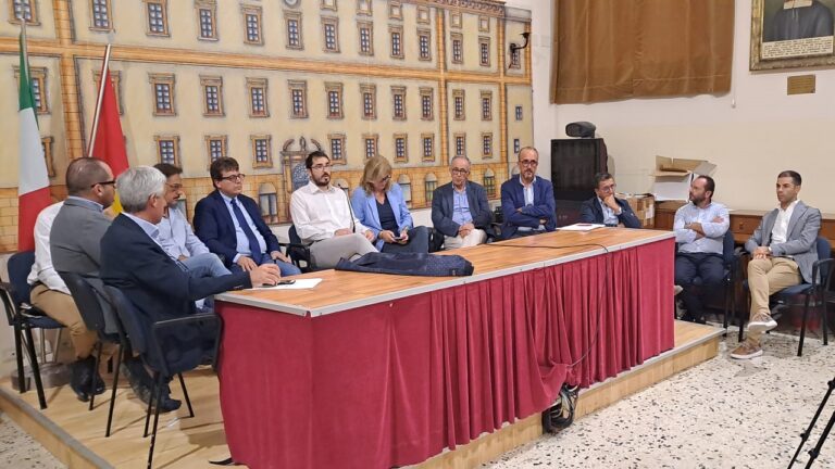 sindaci conf stampa sanità 2023