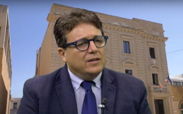 Vito Clemente primo dei sindaci a scrivere a Zappia: 