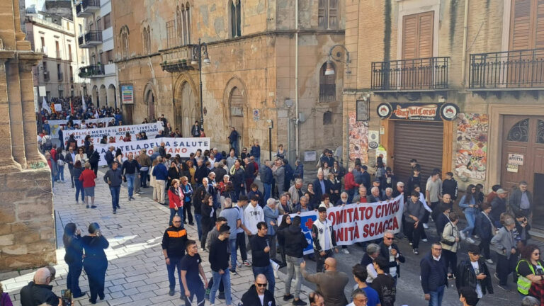 Manifestazione pro ospedale