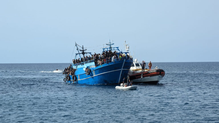 Migranti sbarco 1 non 2023 2