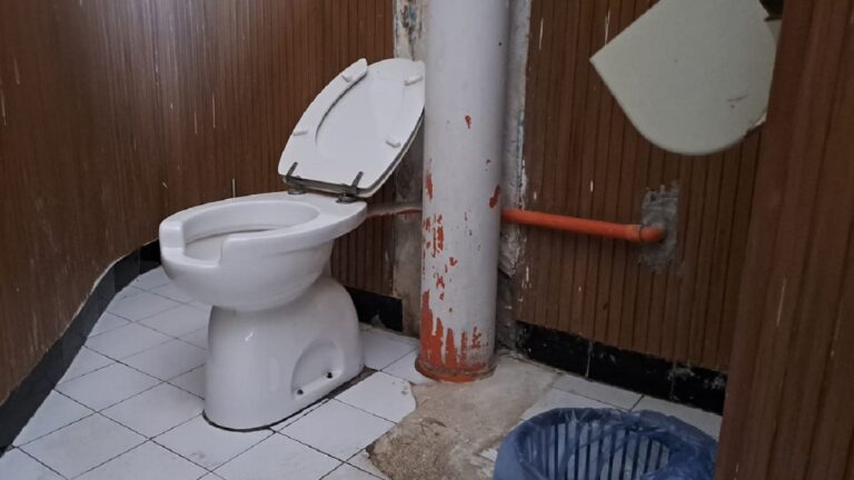 wc palazzo comunale 2023