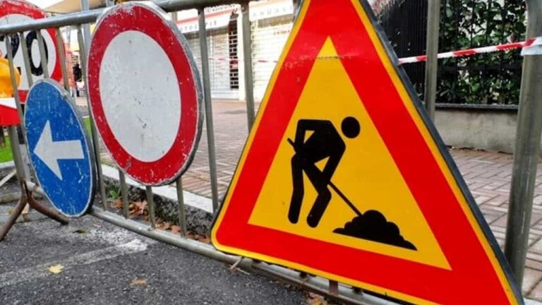 Lavori-in-Corso 2-2-2-2-2-2