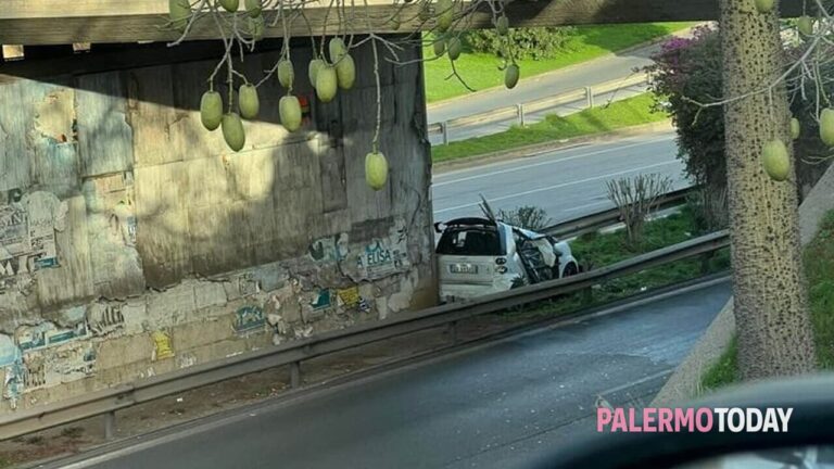 smart incidente mortale 24 dic 2023